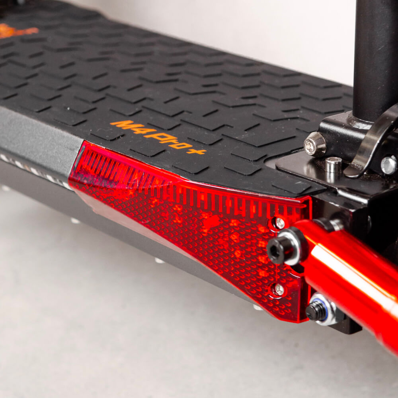 Електросамокат Kugoo Kirin M4 Pro Plus 1200W 48V 18Ah з сидінням, подвійною амортизацією та NFC, Фото 14