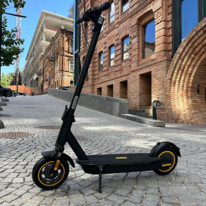 Електросамокат Ninebot G30 MAX Ultra з передніми амортизаторами 18Ah