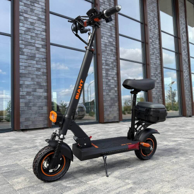 Электросамокат GIANT M10 PRO 1000W 48V 23Ah — 50 км/ч, 10.5", двойная амортизация