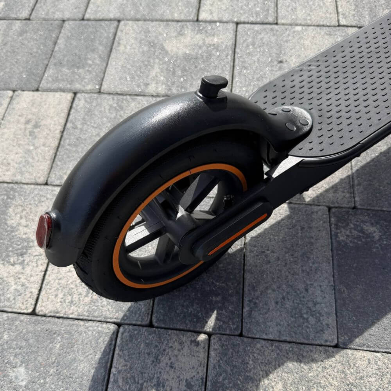 Електросамокат KUGOO M365 PRO Black — 600W, 12,4Ah, до 30 км/год, 8,5", Фото 3