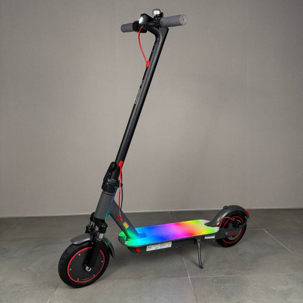 Електросамокат KUGOO PRO 5 LED Max 600W 36V 13Ah з передньою амортизацією та пневматичними колесами, Фото 3