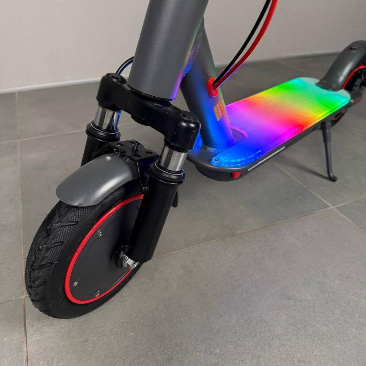Електросамокат KUGOO PRO 5 LED Max 600W 36V 13Ah з передньою амортизацією та пневматичними колесами, Фото 8