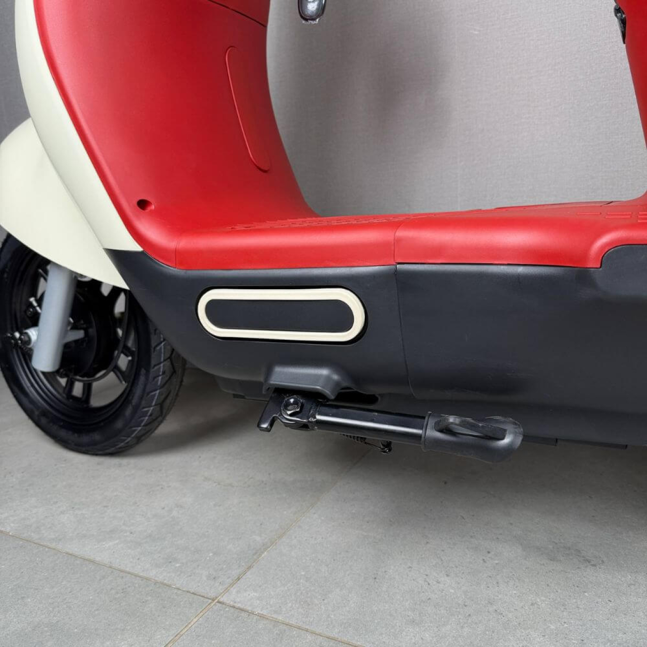 Електровелосипед EVOBIKE UNO 800W 48V 20Ah молочного кольору — двомісна модель із графеновим акумулятором та подвійною амортизацією, Фото 8