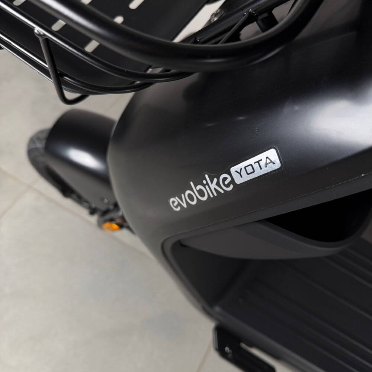 Електровелосипед EVOBIKE YOTA 800W 48V 20Ah, двомісний 14", з подвійною амортизацією, кошиком, чорний, Фото 9