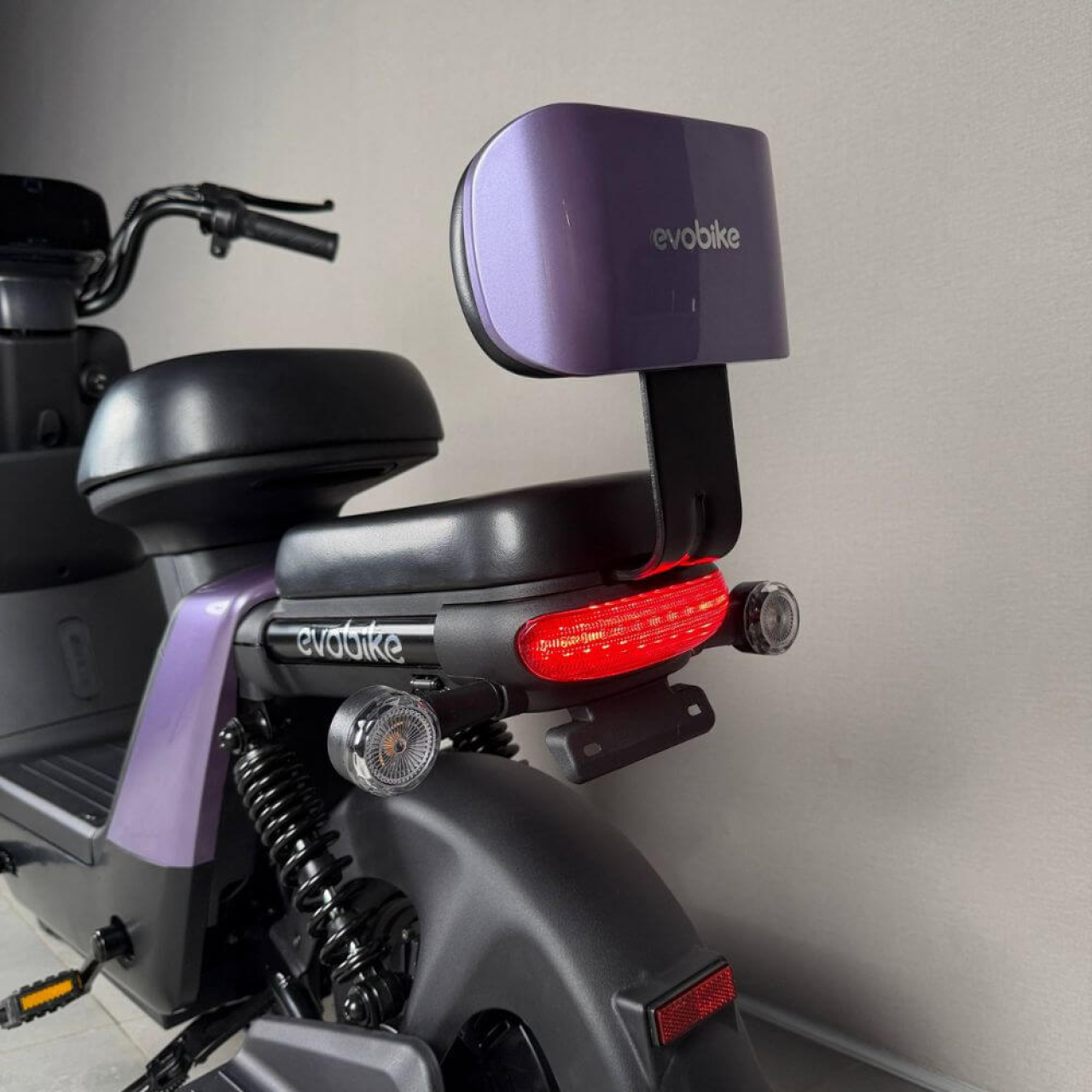 Електровелосипед EVOBIKE YOTA 800W 48V 20Ah, двомісний 14", з подвійною амортизацією, кошиком, фіолетовий, Фото 3