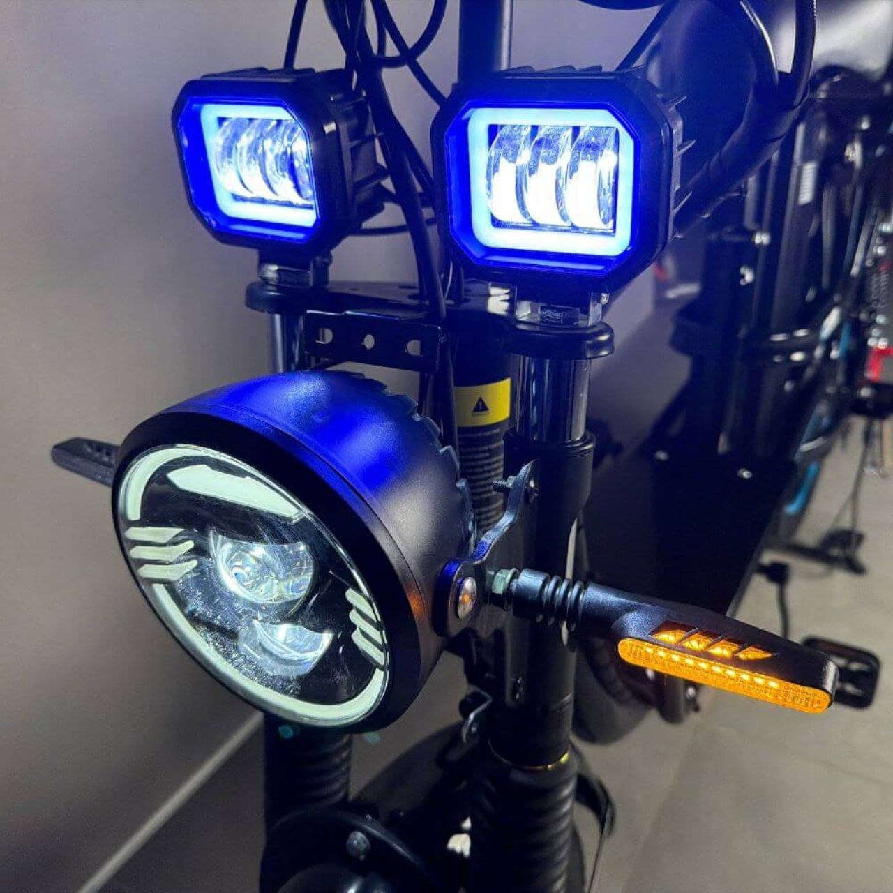 Електровелосипед MINAKO Monster MAX 2026 20" 60V 1500W синій з вантажним багажником, Фото 6