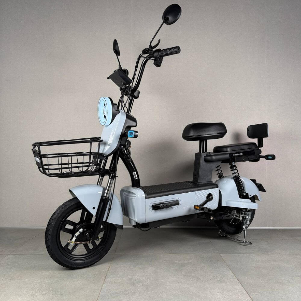 Електровелосипед EVOBIKE Nova S 500W 48V 12Ah глянцевого світло-сірого кольору з амортизацією та швидкістю до 40 км/год, Фото 1
