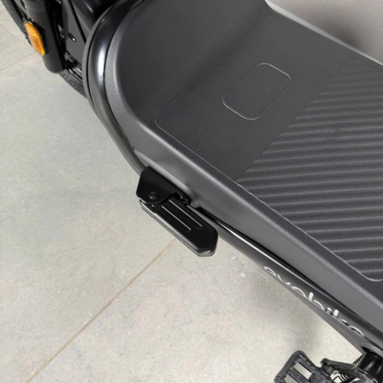 EVOBIKE Atlas 600W 48V 20Ah Чёрный — электровелосипед для ежедневных поездок по городу, Фото 12