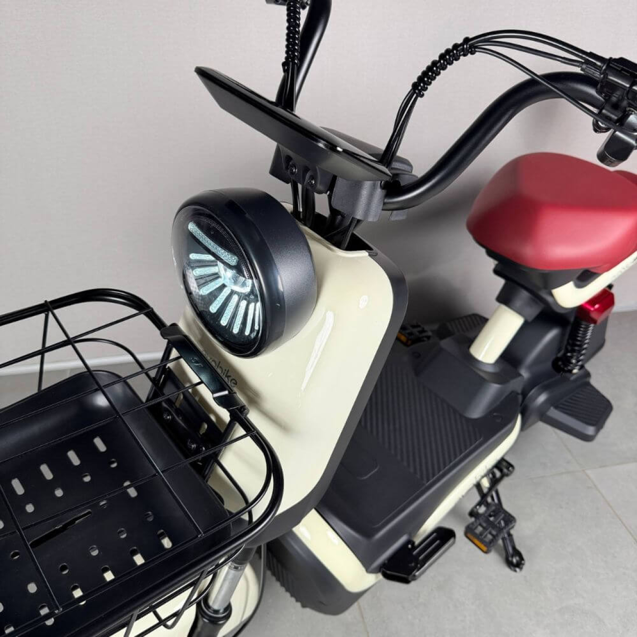 EVOBIKE Atlas 600W 48V 20Ah Молочный — электровелосипед для ежедневных поездок по городу, Фото 5