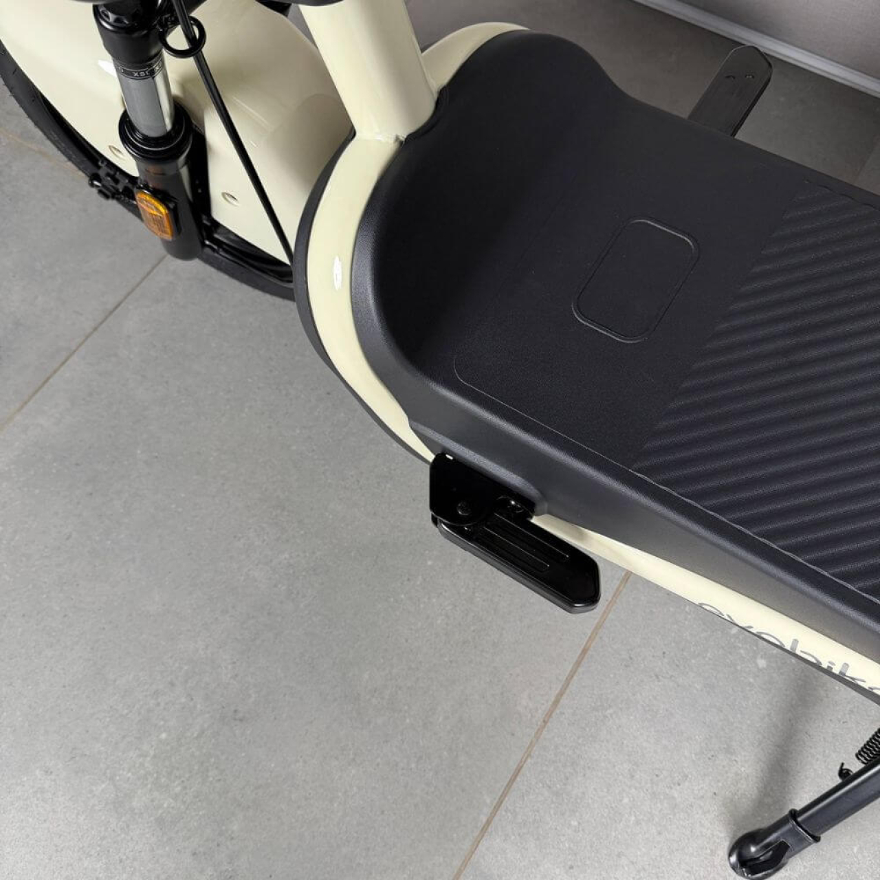 EVOBIKE Atlas 600W 48V 20Ah Молочный — электровелосипед для ежедневных поездок по городу, Фото 11